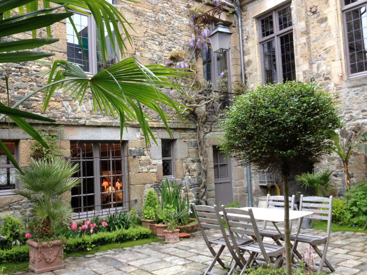 Hotel Tanquerey De La Rochaisiere Coutances Exterior photo